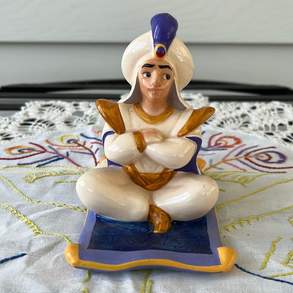 Disney Aladdin Magic Carpet Figurine- Vintage